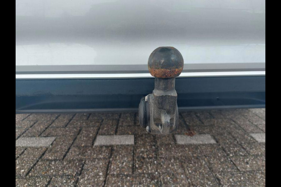 Volkswagen Passat Variant 1.5 TSI Comfort Business New Model,Navigatie,ACC,parkeersensoren