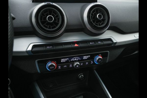 Audi Q2 30 TFSI S Edition S-Line-Sportpack *DIGI-COCKPIT | LEATHER-MICROFIBRE | MATRIX-LED | SPORT-SEATS | MMI-NAVI-TOUCH | DAB+ | ECC | CARPLAY | PDC | 17''ALU *