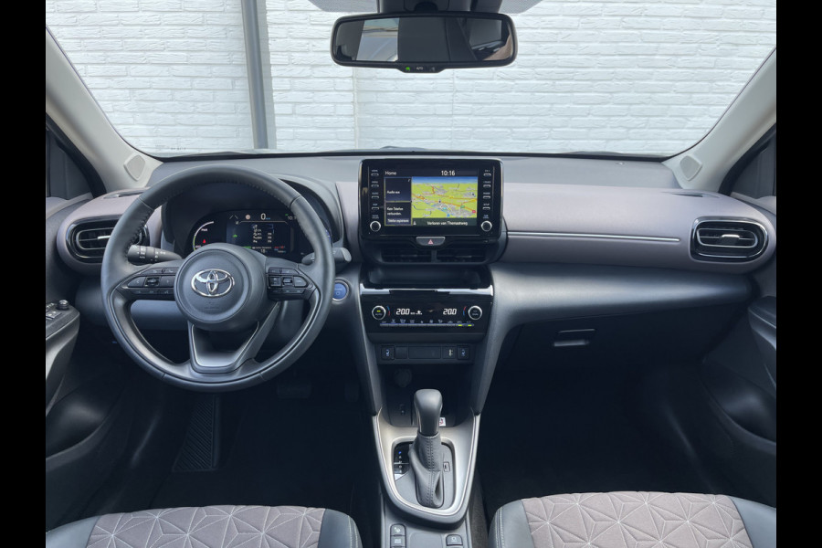 Toyota Yaris Cross 1.5 Hybrid Executive | CarPlay | Navi | Camera | ACC | LED | DAB+ | 18 inch
