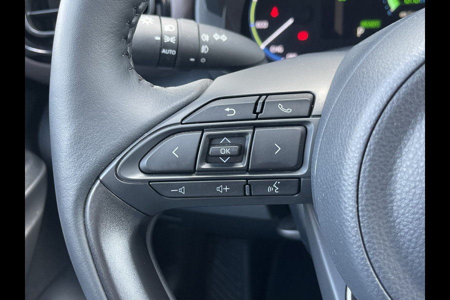 Toyota Yaris Cross 1.5 Hybrid Executive | CarPlay | Navi | Camera | ACC | LED | DAB+ | 18 inch