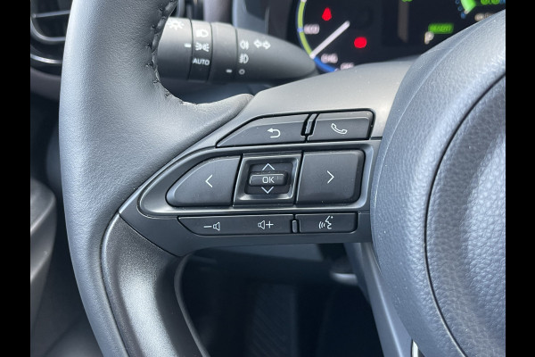 Toyota Yaris Cross 1.5 Hybrid Executive | CarPlay | Navi | Camera | ACC | LED | DAB+ | 18 inch