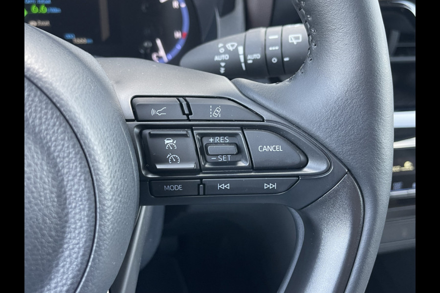 Toyota Yaris Cross 1.5 Hybrid Executive | CarPlay | Navi | Camera | ACC | LED | DAB+ | 18 inch