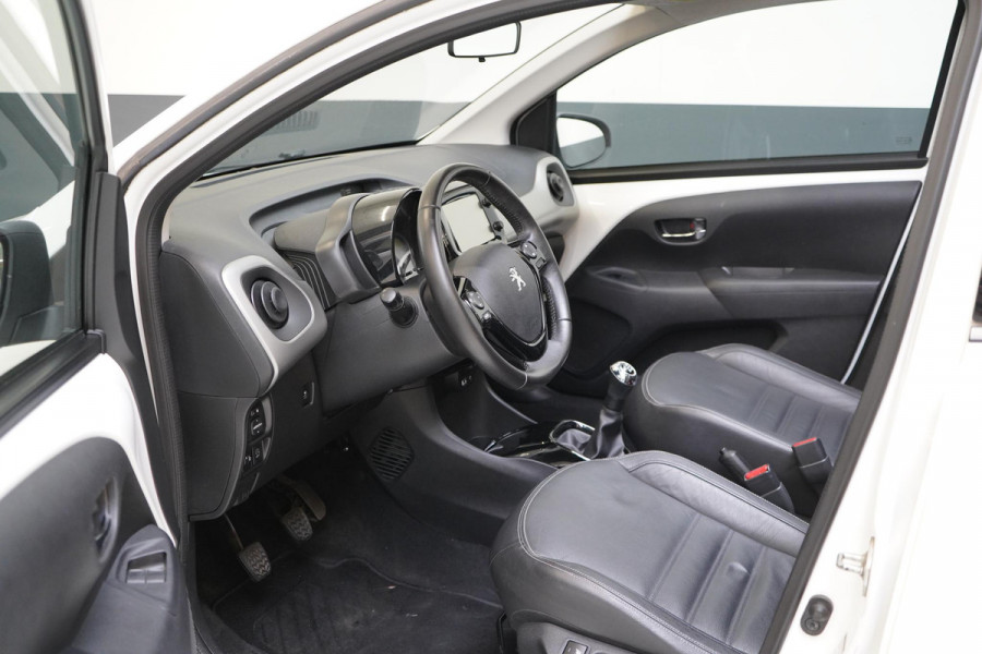 Peugeot 108 1.0 e-VTi 5-drs Allure TOP! | Cabrio | ECC | Vouwdak | Bluetooth | Achteruitrijcamera | Leder | Stoelverwarming | Zuinig!