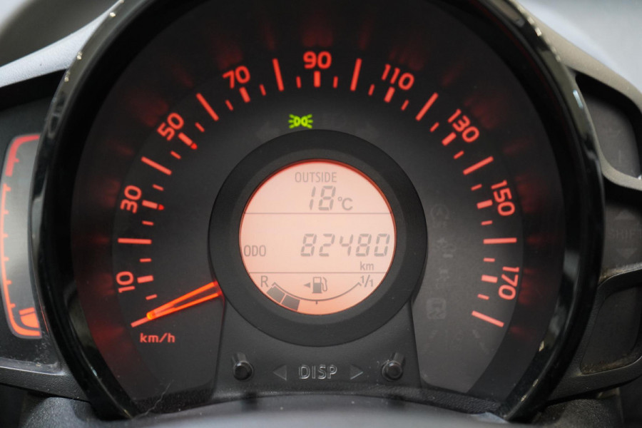 Peugeot 108 1.0 e-VTi 5-drs Allure TOP! | Cabrio | ECC | Vouwdak | Bluetooth | Achteruitrijcamera | Leder | Stoelverwarming | Zuinig!