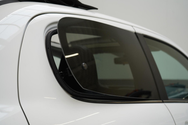 Peugeot 108 1.0 e-VTi 5-drs Allure TOP! | Cabrio | ECC | Vouwdak | Bluetooth | Achteruitrijcamera | Leder | Stoelverwarming | Zuinig!