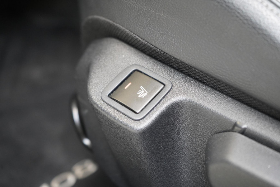 Peugeot 108 1.0 e-VTi 5-drs Allure TOP! | Cabrio | ECC | Vouwdak | Bluetooth | Achteruitrijcamera | Leder | Stoelverwarming | Zuinig!