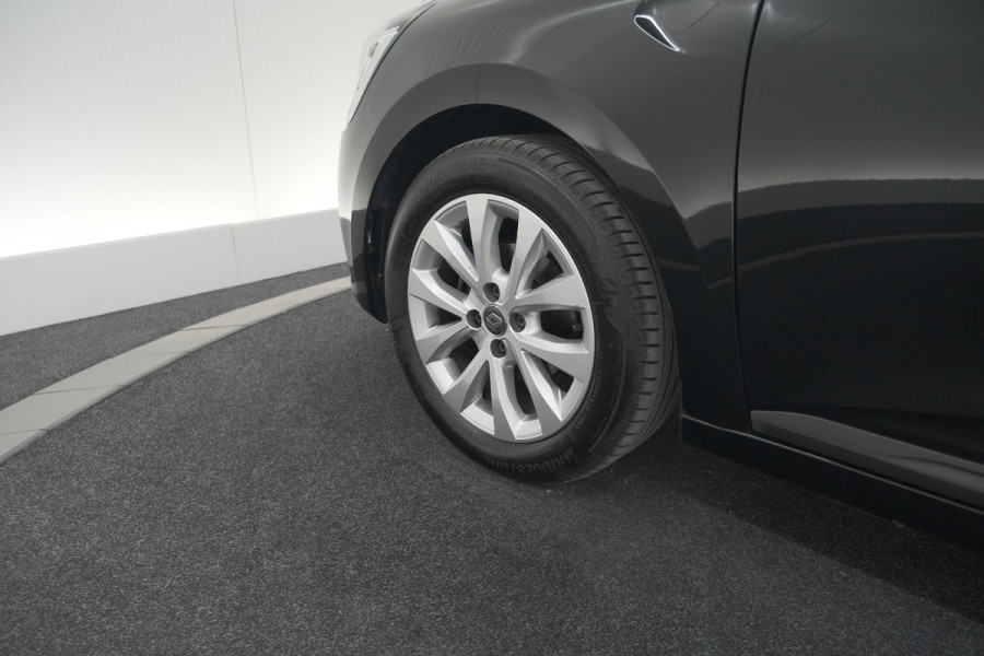 Renault Clio TCe 90 Equilibre | Parkeersensoren | Apple Carplay | Cruise Control