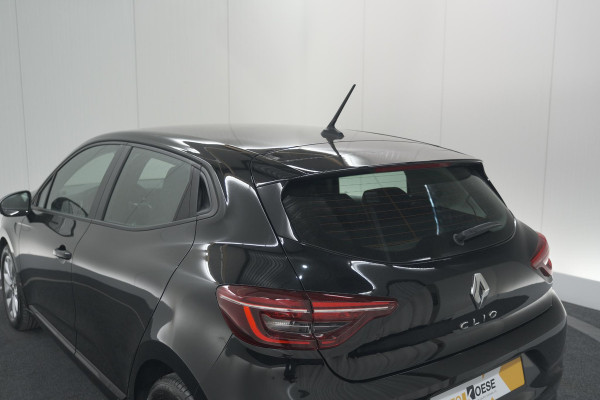 Renault Clio TCe 90 Equilibre | Parkeersensoren | Apple Carplay | Cruise Control