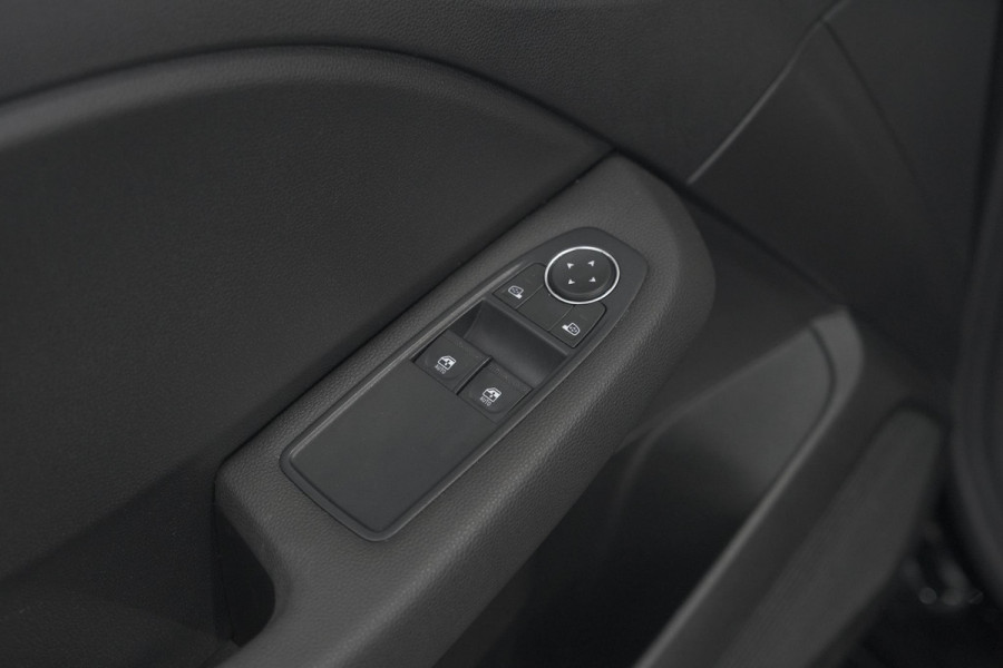 Renault Clio TCe 90 Equilibre | Parkeersensoren | Apple Carplay | Cruise Control