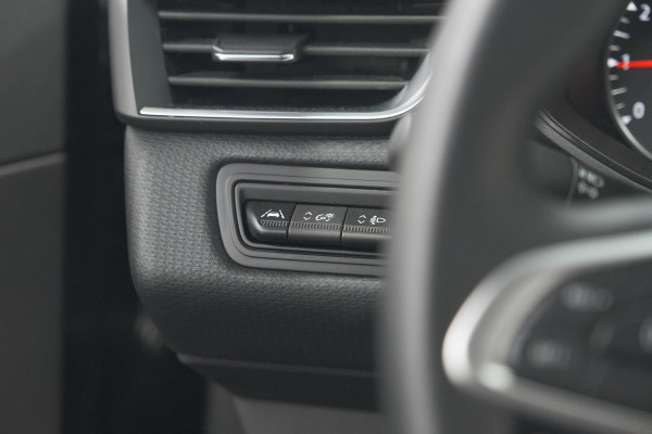 Renault Clio TCe 90 Equilibre | Parkeersensoren | Apple Carplay | Cruise Control