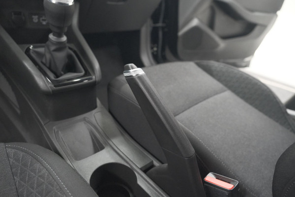 Renault Clio TCe 90 Equilibre | Parkeersensoren | Apple Carplay | Cruise Control