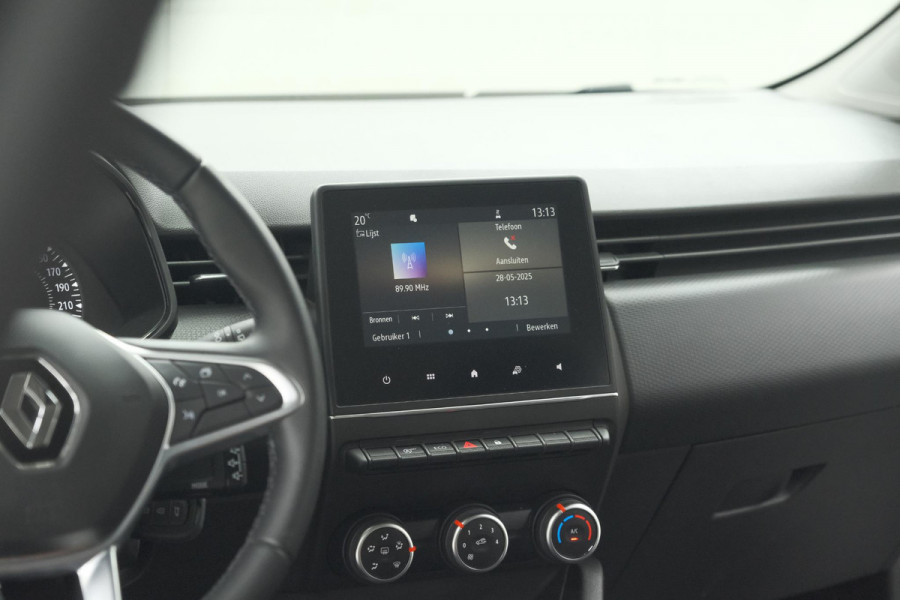 Renault Clio TCe 90 Equilibre | Parkeersensoren | Apple Carplay | Cruise Control