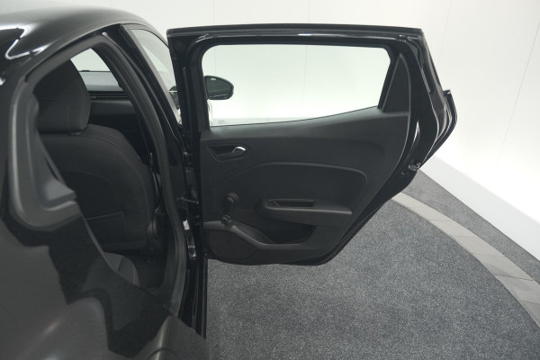 Renault Clio TCe 90 Equilibre | Parkeersensoren | Apple Carplay | Cruise Control