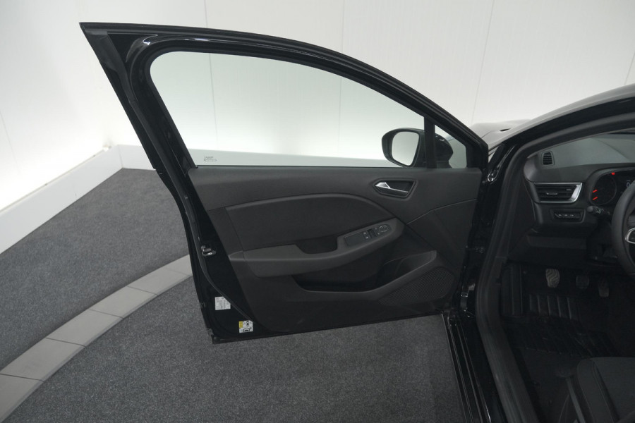Renault Clio TCe 90 Equilibre | Parkeersensoren | Apple Carplay | Cruise Control