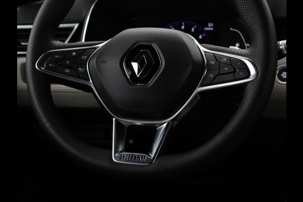 Renault Clio 1.3 TCe Initiale Paris | Automaat | Leder | Stoel & stuurverwarming | 360 camera | Carplay | Park Assist | Keyless | Full LED | Dodehoek detectie | Navigatie