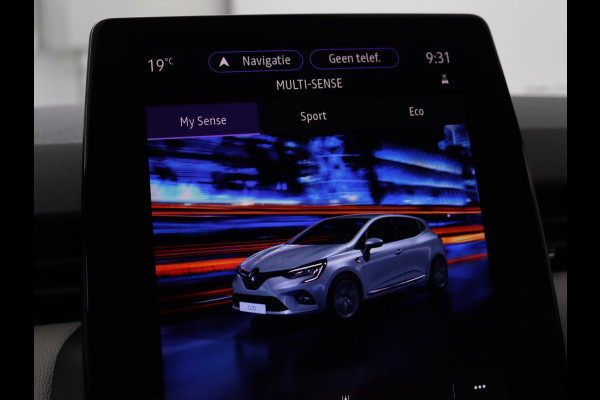 Renault Clio 1.3 TCe Initiale Paris | Automaat | Leder | Stoel & stuurverwarming | 360 camera | Carplay | Park Assist | Keyless | Full LED | Dodehoek detectie | Navigatie