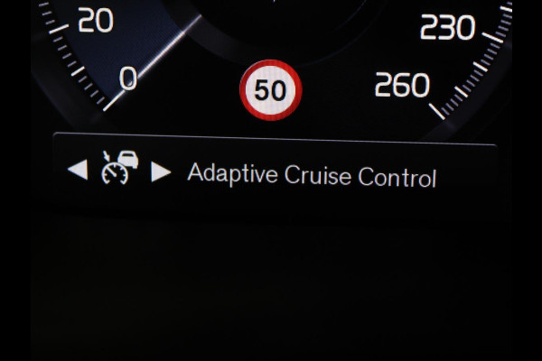 Volvo XC40 1.5 T5 Recharge Business Pro | Adaptive cruise | Camera | Carplay | Keyless | Navigatie | Parkeerverwarming | Full LED | Dodehoek detectie | PHEV