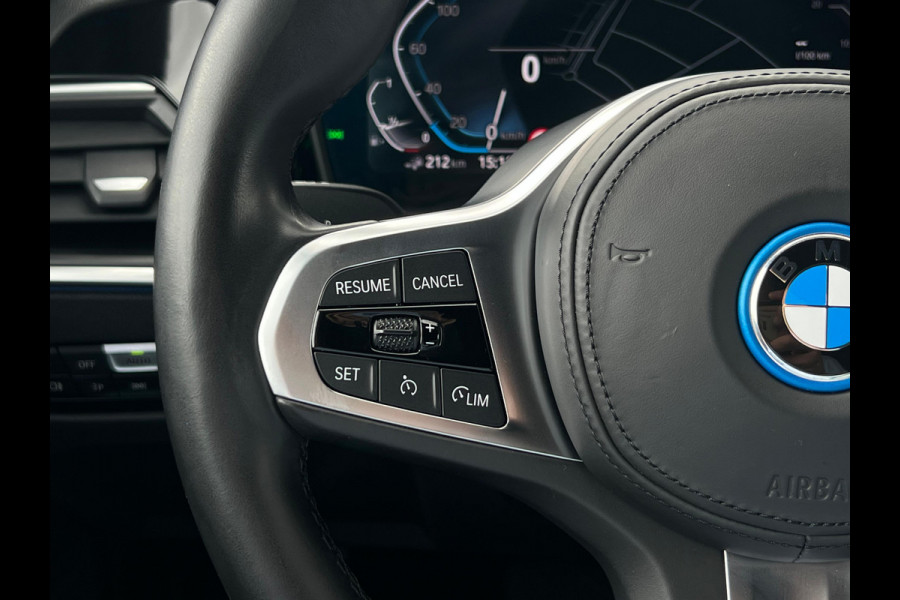 BMW 3 Serie Touring 320e Business Edition Plus NL AUTO | LEDER | STOELVERW | CARPLAY | ! 2DE PINKSTERDAG GEOPEND VAN 10:00 UUR T/M 17:00 UUR