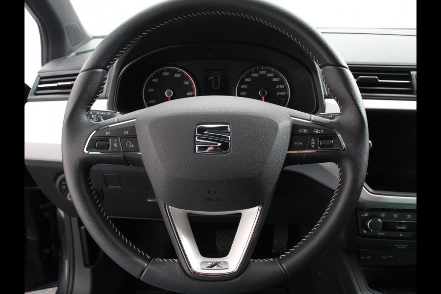 Seat Ibiza 1.0 TSI 115 pk Xcellence Automaat Climate control Cruise control LED Voorstoelen verwarmd Parkeersensoren Apple Carplay/ Andoid Auto