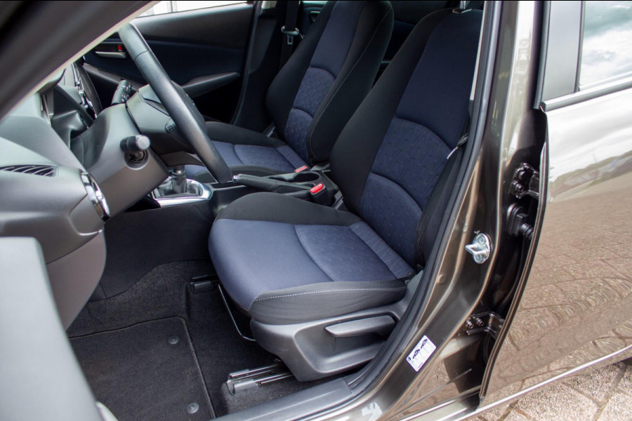 Mazda 2 1.5 Skyactiv-G S | Prijs rijklaar incl. 12 mnd garantie | Stoelverwarming Cruise Pdc Airco BT