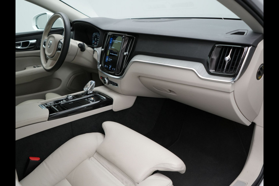 Volvo V60 T6 Recharge AWD Inscription Plug In Hybrid 340pk Dealer O.H PHEV | Adaptive Cruise | Lederen Sportstoelen Memory | Harman Kardon | BLIS | Camera | Keyless | Pilot Assist | Apple Carplay |