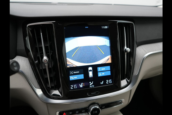 Volvo V60 T6 Recharge AWD Inscription Plug In Hybrid 340pk Dealer O.H PHEV | Adaptive Cruise | Lederen Sportstoelen Memory | Harman Kardon | BLIS | Camera | Keyless | Pilot Assist | Apple Carplay |