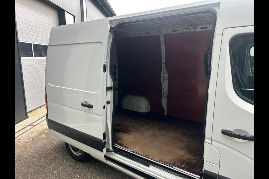 Renault Master T35 2.3 dCi 180 L2H3 Energy 180 pk