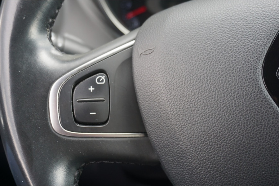 Renault Captur 90PK Intens TREKHAAK | 4SBAND | CAMERA | NAVI | ORG.NL!