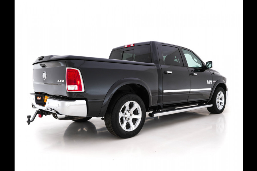 Dodge Ram 1500 5.7 V8 HEMI LARAMIE Quad-Cab 6'4 [ 5-Pers. ] Aut. *PANO | LUXURY-LEATHER | MEMORY-PACK | ALPINE-SOUNDSYSTEM | CAMERA | NAVI-FULLMAP | HEATED-COOLED-COMFORTSEATS| TOWBAR | 20''ALU*