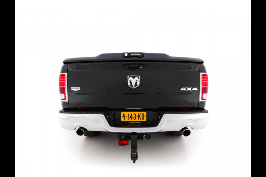 Dodge Ram 1500 5.7 V8 HEMI LARAMIE Quad-Cab 6'4 [ 5-Pers. ] Aut. *PANO | LUXURY-LEATHER | MEMORY-PACK | ALPINE-SOUNDSYSTEM | CAMERA | NAVI-FULLMAP | HEATED-COOLED-COMFORTSEATS| TOWBAR | 20''ALU*