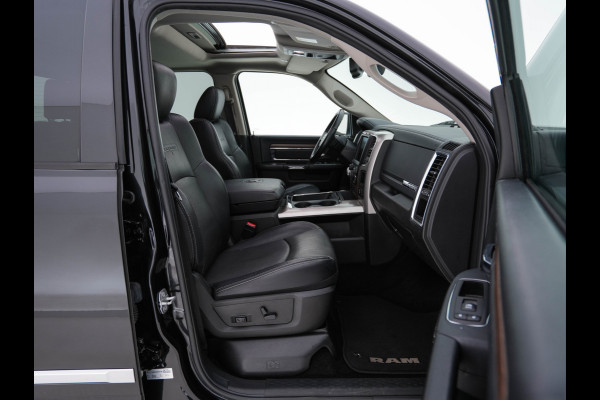 Dodge Ram 1500 5.7 V8 HEMI LARAMIE Quad-Cab 6'4 [ 5-Pers. ] Aut. *PANO | LUXURY-LEATHER | MEMORY-PACK | ALPINE-SOUNDSYSTEM | CAMERA | NAVI-FULLMAP | HEATED-COOLED-COMFORTSEATS| TOWBAR | 20''ALU*