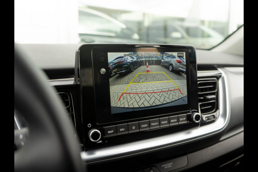 Kia Stonic 1.0 T-GDi MHEV DynamicLine | Navigatie | Climate control Airco | Achteruitrijcamera |