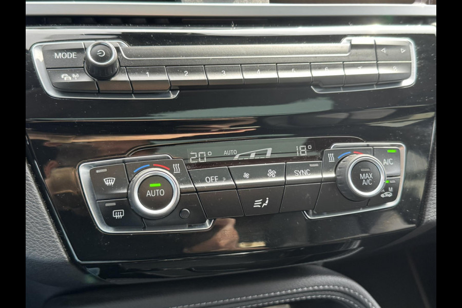 BMW X2 SDrive18i High Executive Led Panorama Sfeer verlichting Leder Cruise Clima