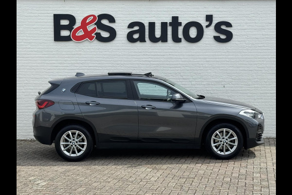 BMW X2 SDrive18i High Executive Led Panorama Sfeer verlichting Leder Cruise Clima