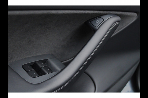 Tesla Model 3 RWD ACC Autopilot Stuurverwarm. PDC Leer Navi Panoramadak 360° Elektr. achterklep Stoelverwarming voor & achter Climate voor & achter LM velgen BTW auto! Nieuw!