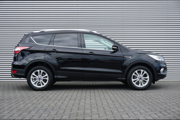 Ford Kuga 120PK Titanium TREKHAAK | CARPLAY | KEYLESS | CAMERA | ELEK.KLEP