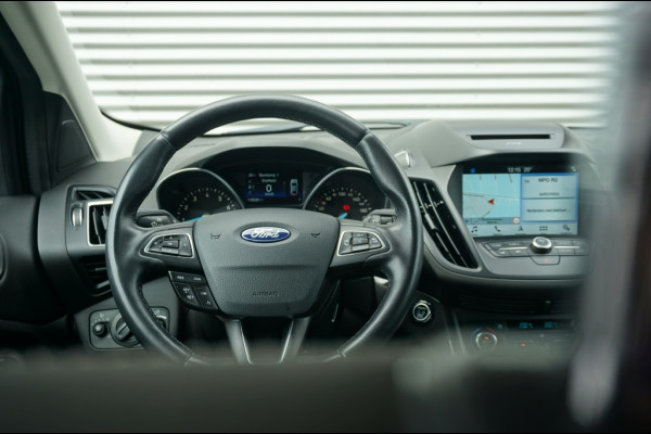 Ford Kuga 120PK Titanium TREKHAAK | CARPLAY | KEYLESS | CAMERA | ELEK.KLEP