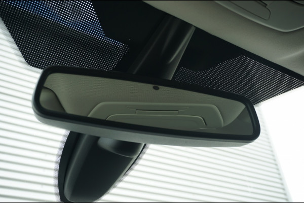 Ford Kuga 120PK Titanium TREKHAAK | CARPLAY | KEYLESS | CAMERA | ELEK.KLEP