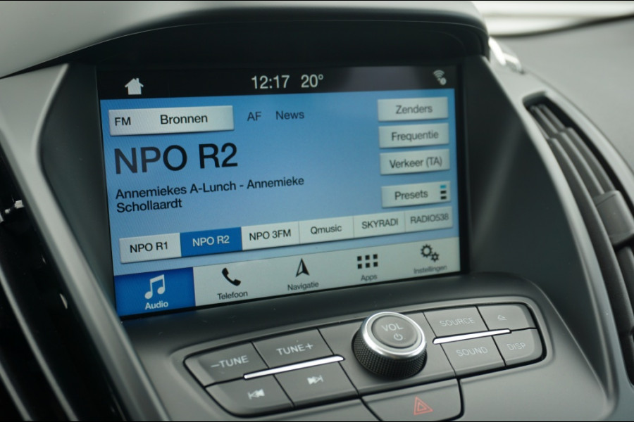 Ford Kuga 120PK Titanium TREKHAAK | CARPLAY | KEYLESS | CAMERA | ELEK.KLEP