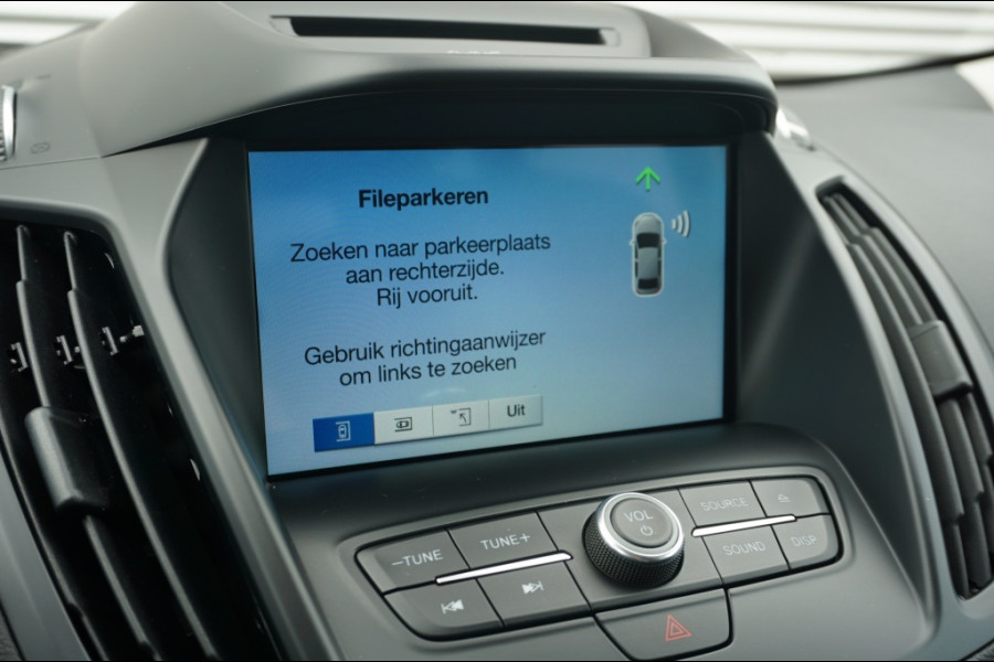 Ford Kuga 120PK Titanium TREKHAAK | CARPLAY | KEYLESS | CAMERA | ELEK.KLEP