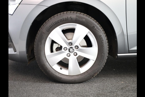 Škoda SCALA 1.0 TSI Ambition 110 pk Automaat (DSG) | Verlengde garantie | Navigatie via App | Parkeersensoren achter | Autom. airco | Apple Carplay/Android Auto |