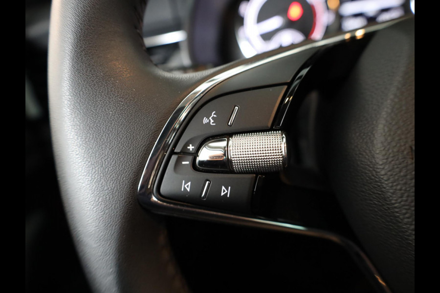 Škoda SCALA 1.0 TSI Ambition 110 pk Automaat (DSG) | Verlengde garantie | Navigatie via App | Parkeersensoren achter | Autom. airco | Apple Carplay/Android Auto |