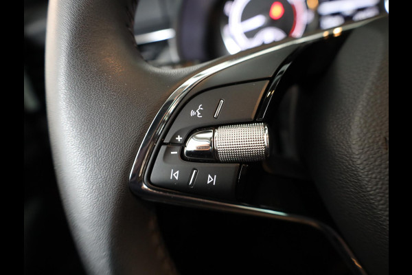 Škoda SCALA 1.0 TSI Ambition 110 pk Automaat (DSG) | Verlengde garantie | Navigatie via App | Parkeersensoren achter | Autom. airco | Apple Carplay/Android Auto |