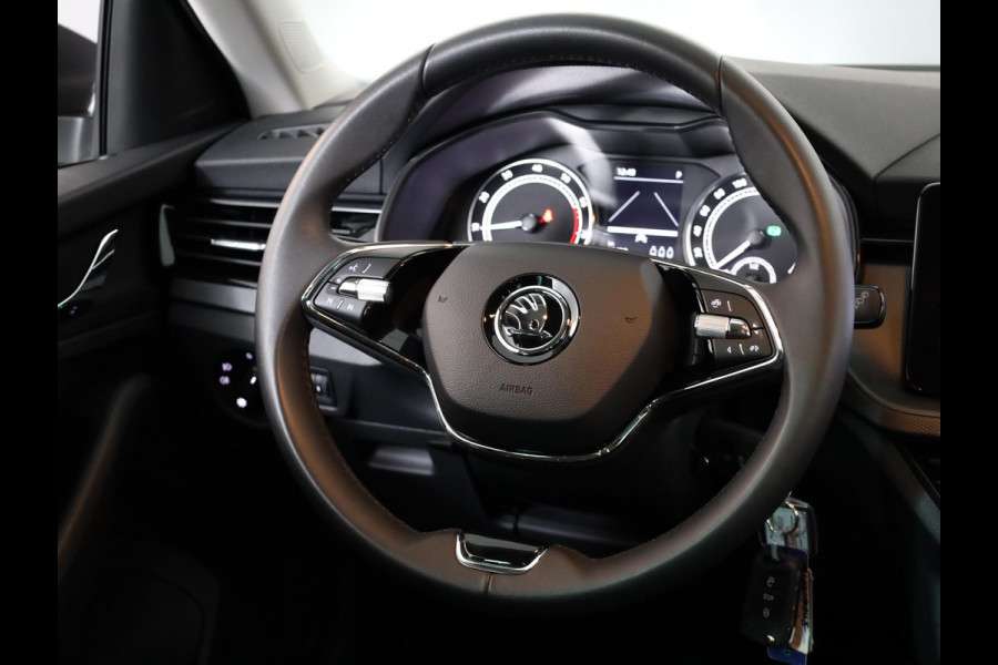 Škoda SCALA 1.0 TSI Ambition 110 pk Automaat (DSG) | Verlengde garantie | Navigatie via App | Parkeersensoren achter | Autom. airco | Apple Carplay/Android Auto |