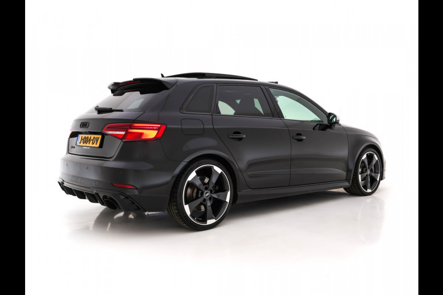 Audi RS3 2.5 TFSI quattro Aut. *RS-SEATS | PANO | NAPPA-FULL-LEATHER | DIGI-COCKPIT | BANG&OLUFSEN | APPLE-CARPLAY | ADAPTIVE-CRUISE | BLIND-SPOT | CAMERA | KEYLESS | NAVI-FULLMAP | DAB+ | MAGNETIC-RIDE | 19''ALU*