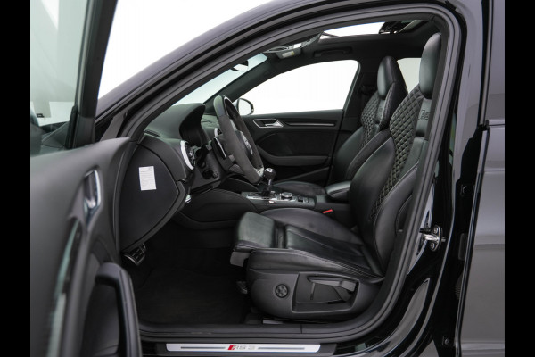 Audi RS3 2.5 TFSI quattro Aut. *RS-SEATS | PANO | NAPPA-FULL-LEATHER | DIGI-COCKPIT | BANG&OLUFSEN | APPLE-CARPLAY | ADAPTIVE-CRUISE | BLIND-SPOT | CAMERA | KEYLESS | NAVI-FULLMAP | DAB+ | MAGNETIC-RIDE | 19''ALU*