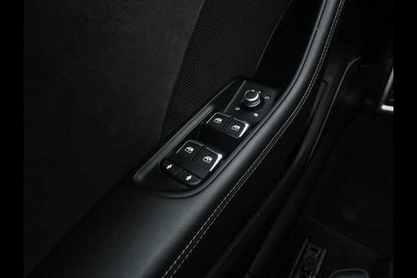 Audi RS3 2.5 TFSI quattro Aut. *RS-SEATS | PANO | NAPPA-FULL-LEATHER | DIGI-COCKPIT | BANG&OLUFSEN | APPLE-CARPLAY | ADAPTIVE-CRUISE | BLIND-SPOT | CAMERA | KEYLESS | NAVI-FULLMAP | DAB+ | MAGNETIC-RIDE | 19''ALU*