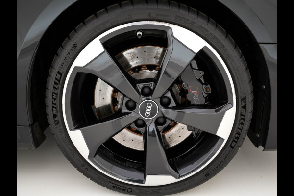 Audi RS3 2.5 TFSI quattro Aut. *RS-SEATS | PANO | NAPPA-FULL-LEATHER | DIGI-COCKPIT | BANG&OLUFSEN | APPLE-CARPLAY | ADAPTIVE-CRUISE | BLIND-SPOT | CAMERA | KEYLESS | NAVI-FULLMAP | DAB+ | MAGNETIC-RIDE | 19''ALU*
