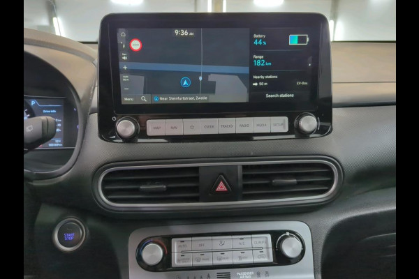 Hyundai Kona EV Premium 64 kWh NL AUTO | CAMERA | STOELKOELING | STOELVERW |