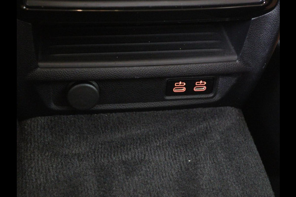 BMW 5 Serie 530e Business Edition Plus | LaserLight | Leder | Stoelverwarming | Carplay | Live Cockpit | Navigatie | Memory | Parkeerhulp | Climate control